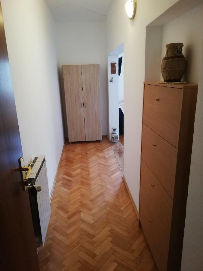 Studio Apartman Antonia Ртина Экстерьер фото